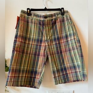 Dockers Classic Fit Flat Front Preppy Plaid Shorts Size 30 NWT